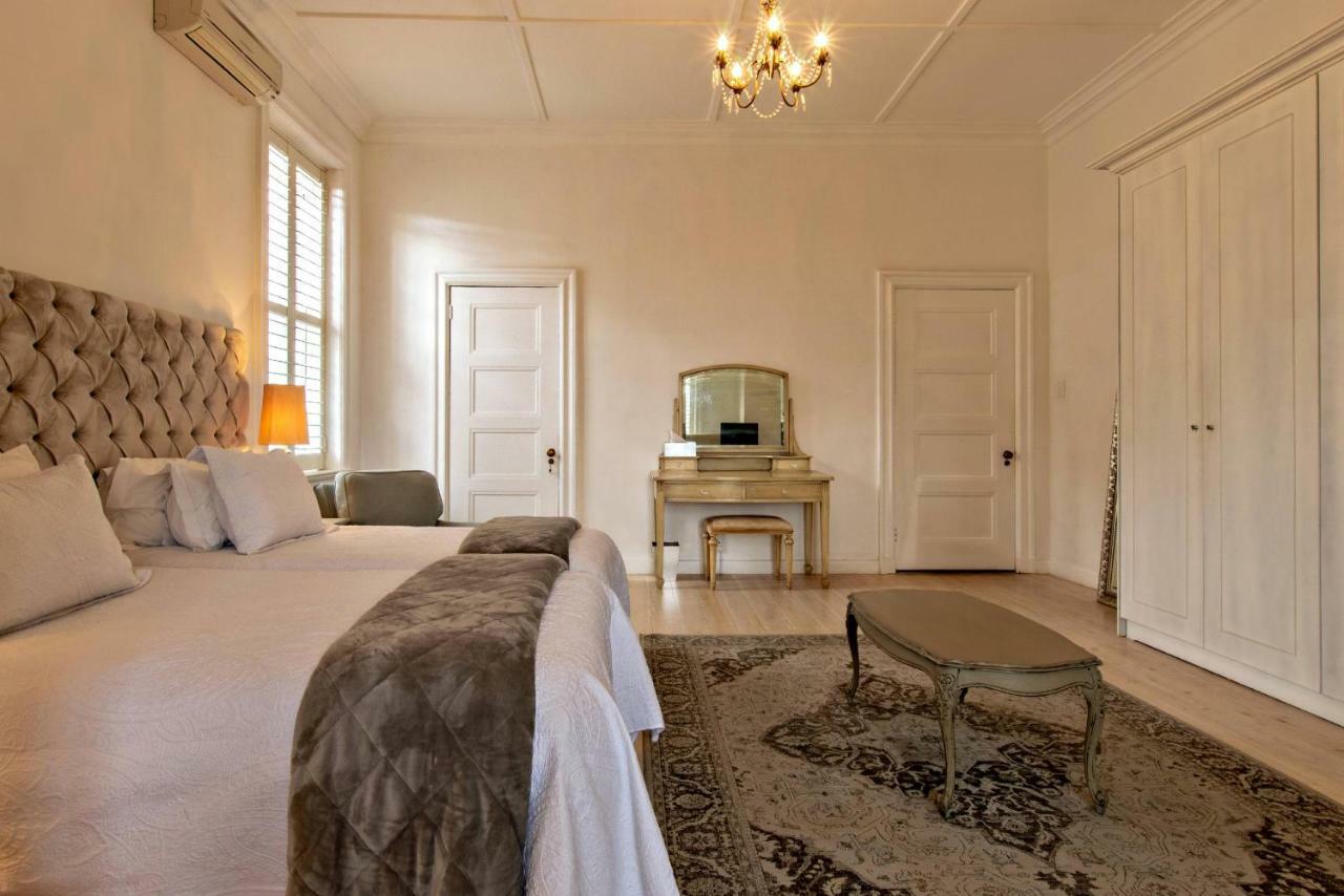 קייפטאון Rhonda'S Manor Boutique Guesthouse מראה חיצוני תמונה