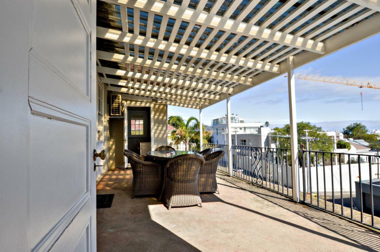 קייפטאון Rhonda'S Manor Boutique Guesthouse מראה חיצוני תמונה