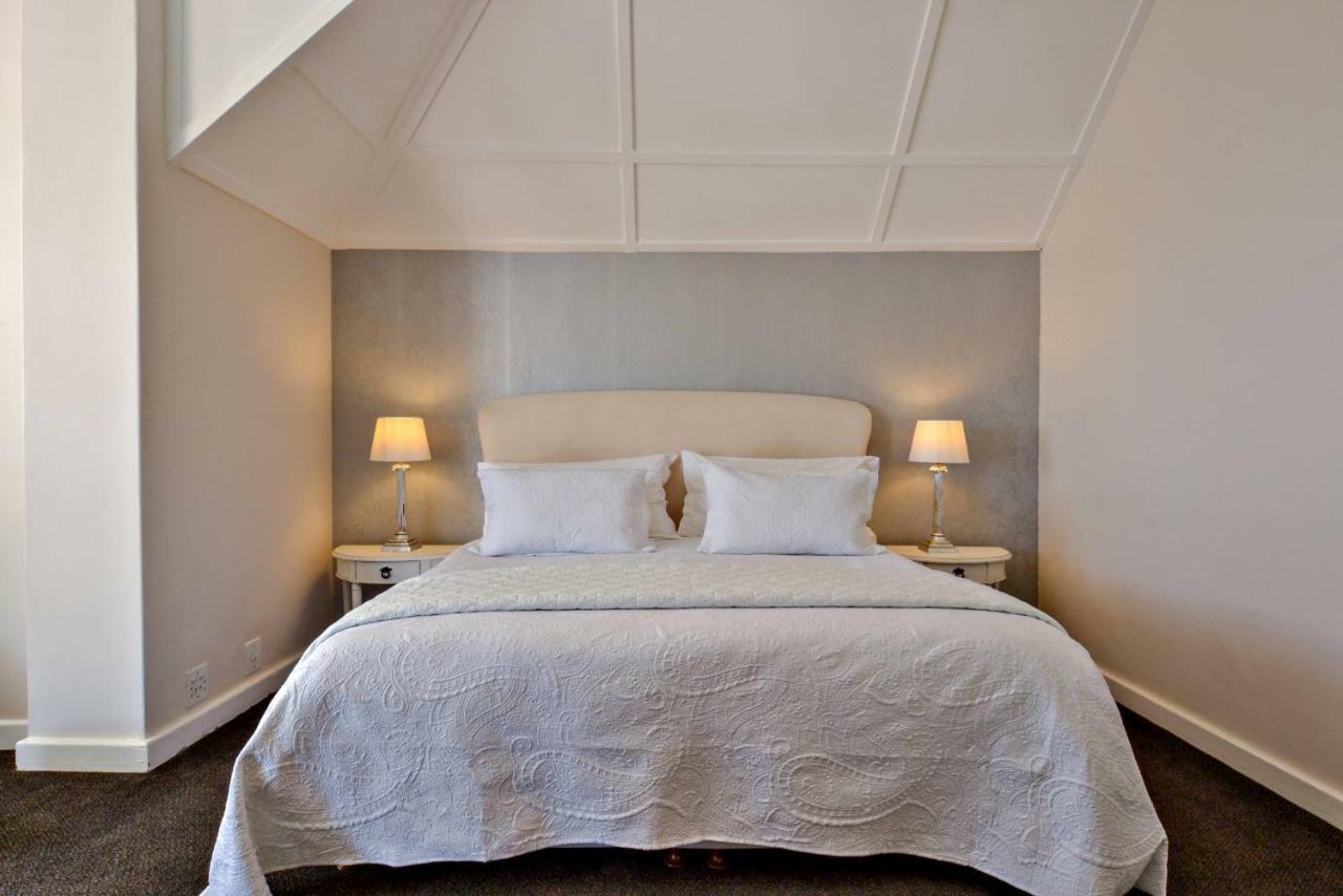 קייפטאון Rhonda'S Manor Boutique Guesthouse מראה חיצוני תמונה