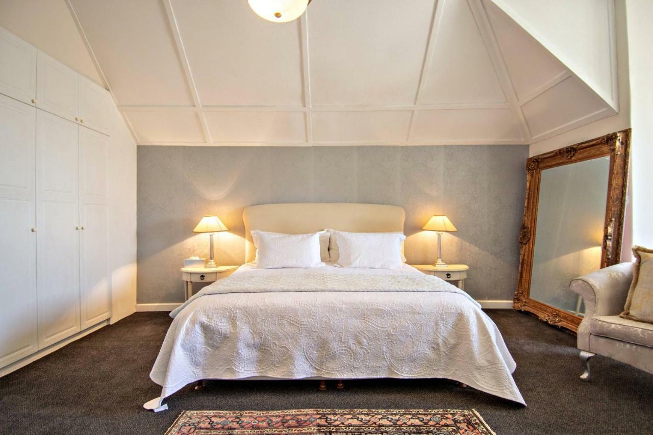 קייפטאון Rhonda'S Manor Boutique Guesthouse מראה חיצוני תמונה