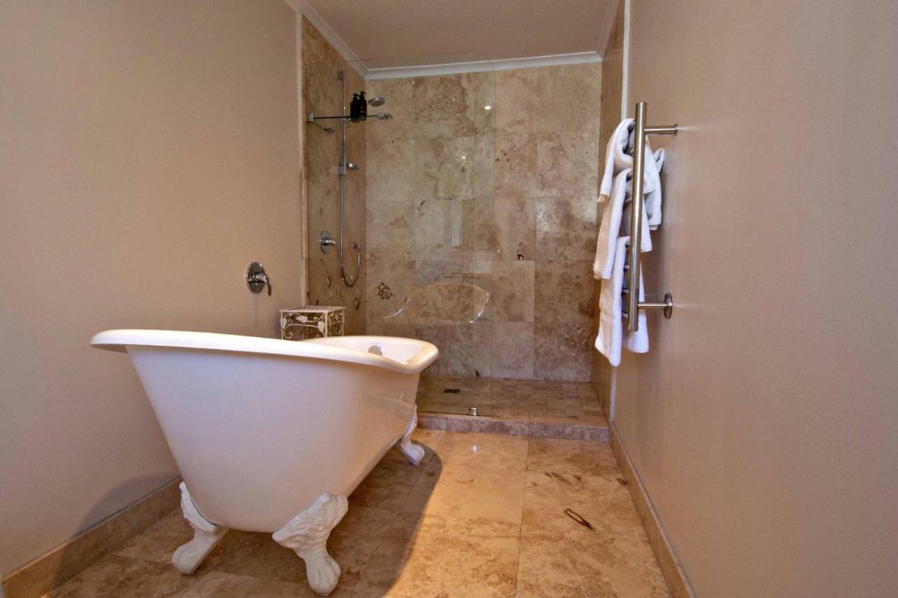 קייפטאון Rhonda'S Manor Boutique Guesthouse מראה חיצוני תמונה