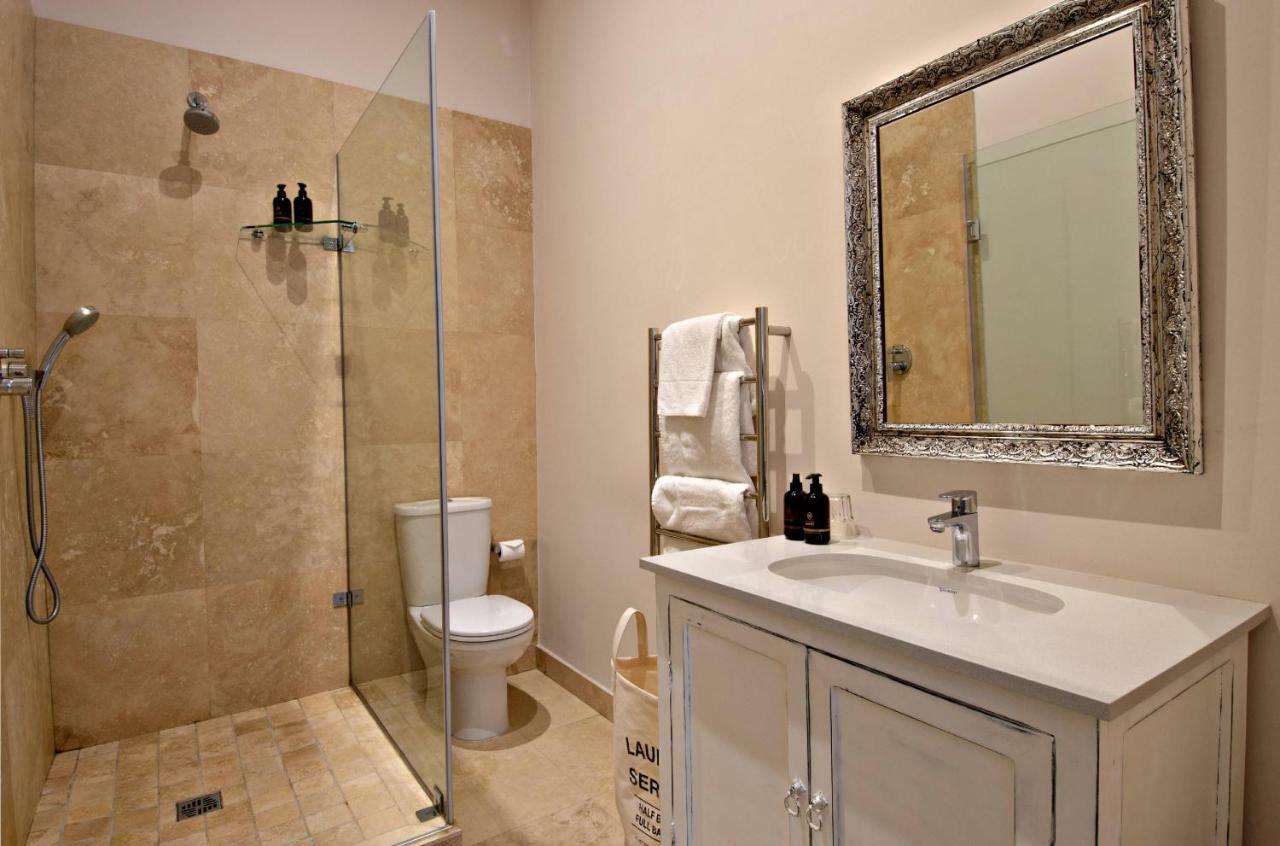 קייפטאון Rhonda'S Manor Boutique Guesthouse מראה חיצוני תמונה