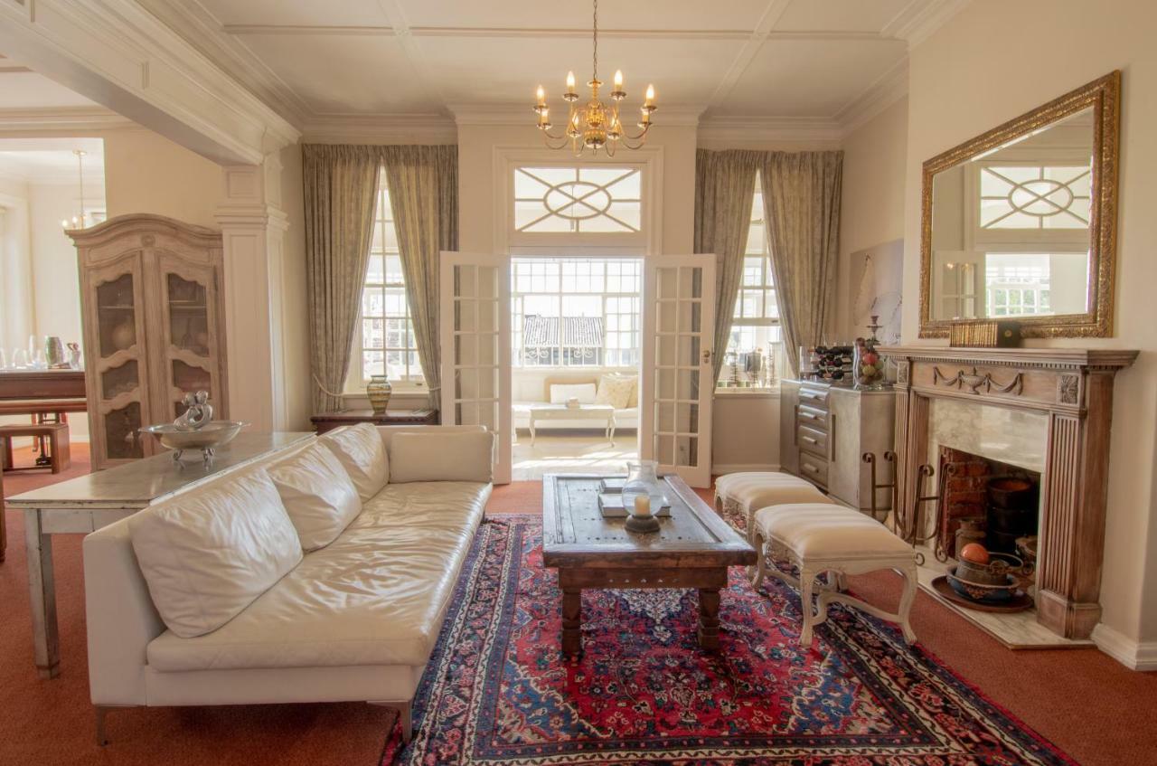 קייפטאון Rhonda'S Manor Boutique Guesthouse מראה חיצוני תמונה