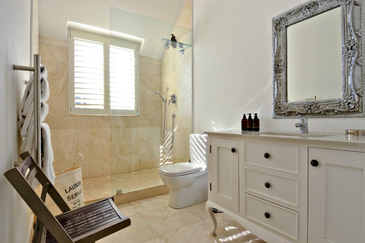 קייפטאון Rhonda'S Manor Boutique Guesthouse מראה חיצוני תמונה