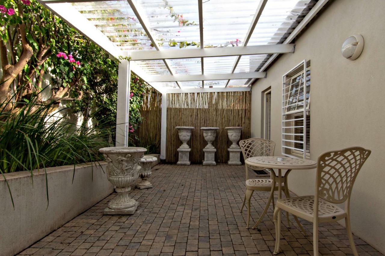 קייפטאון Rhonda'S Manor Boutique Guesthouse מראה חיצוני תמונה